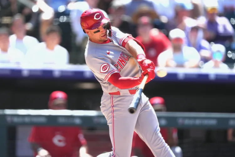Reds place Steer on 10-day IL